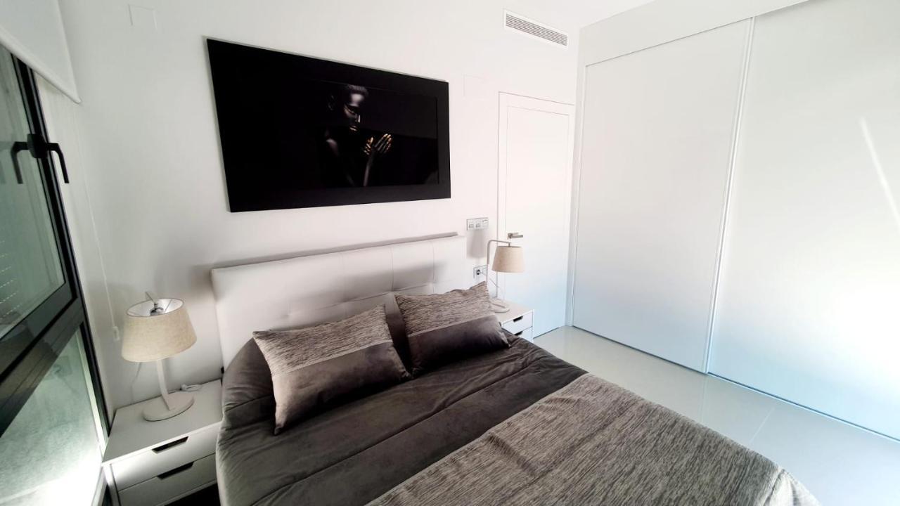 New 2022 Casanovas-Apartment Torrevieja Center ภายนอก รูปภาพ