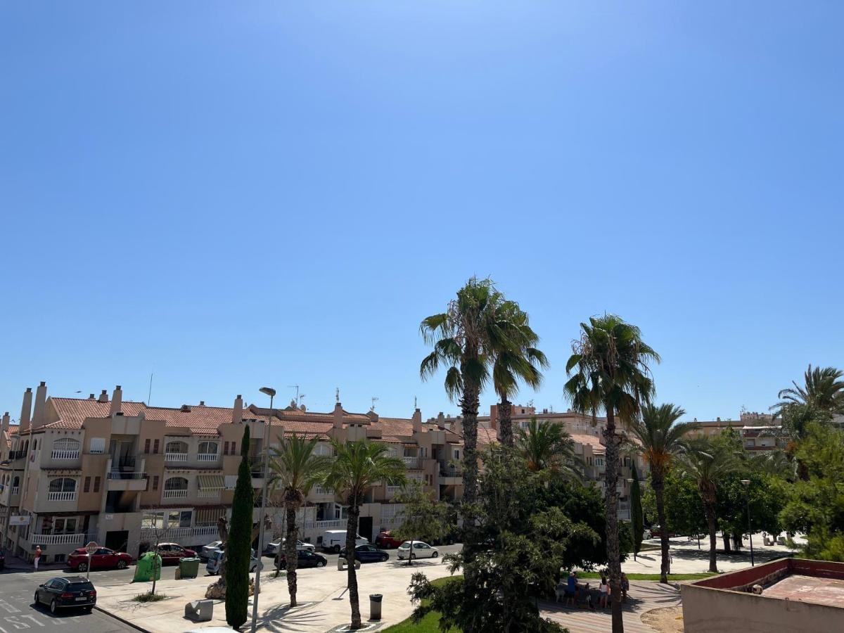 New 2022 Casanovas-Apartment Torrevieja Center ภายนอก รูปภาพ